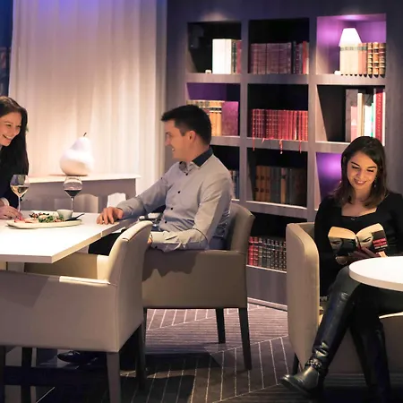 Mercure Paris Porte De Versailles Expo Hotel