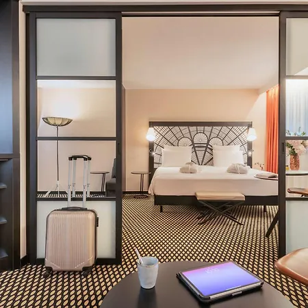 Hotel Mercure Paris Porte De Versailles Expo 4*