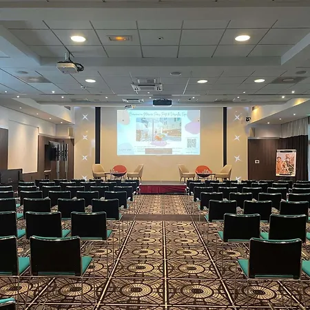 Hotel Mercure Paris Porte De Versailles Expo Vanves