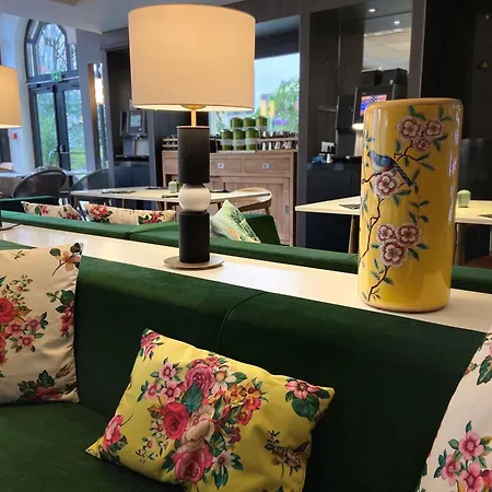 Mercure Paris Porte De Versailles Expo 4* Vanves