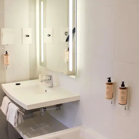 Mercure Paris Porte De Versailles Expo 4* Vanves