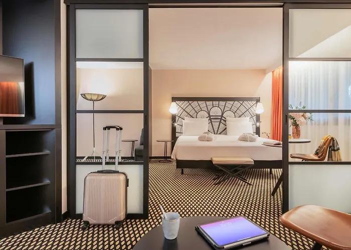 Hotell Mercure Paris Porte De Versailles Expo 4*