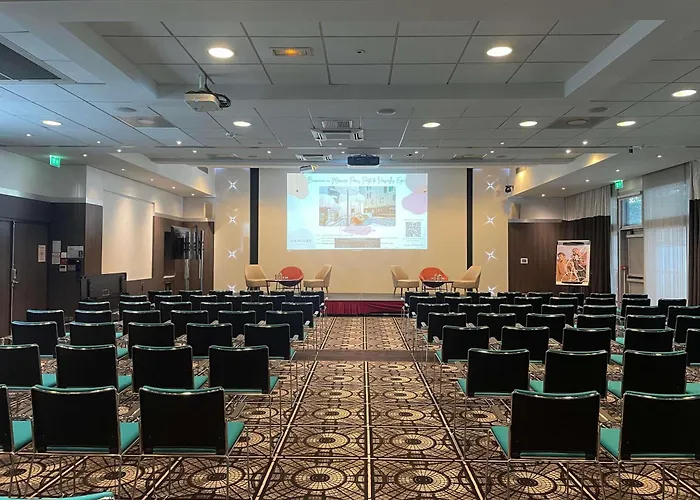 Hotell Mercure Paris Porte De Versailles Expo Vanves