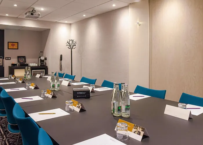 Mercure Paris Porte De Versailles Expo 4* Vanves